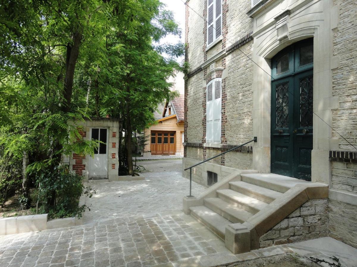 Au Fil De Troyes Bed and Breakfast Sainte-Savine Buitenkant foto
