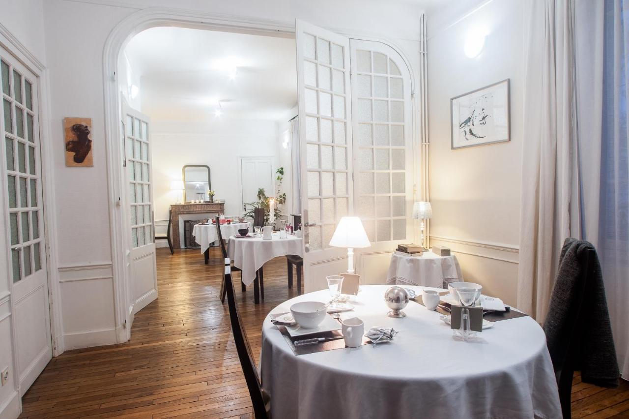 Au Fil De Troyes Bed and Breakfast Sainte-Savine Buitenkant foto